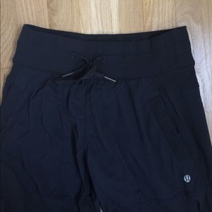 Women’s lululemon studio pants unlined 2